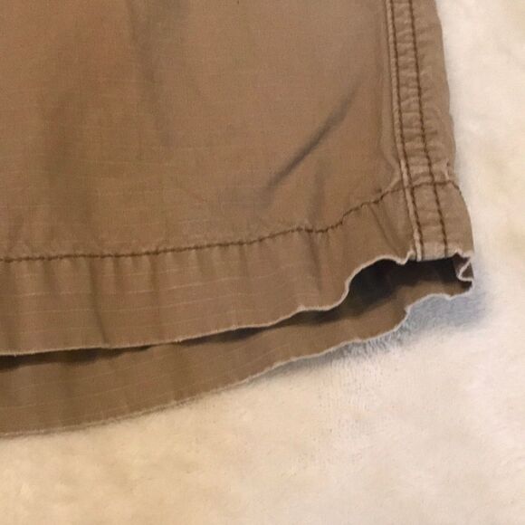 Eddie Bauer Cargo Shorts - Size 34 - Picture 3 of 10